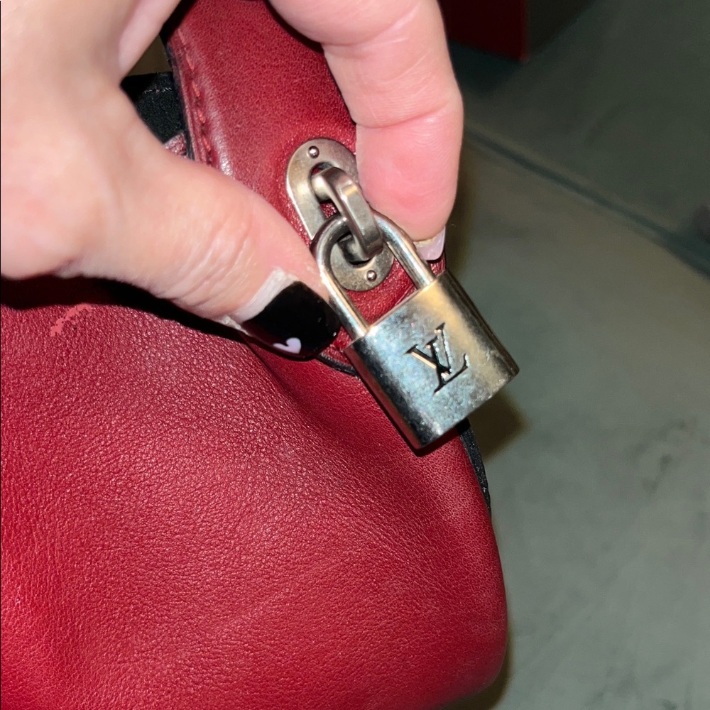 Louis VuittonNN14 Cuir Nuance Bucket Bag Leather GM w/ LV dustbag & box - Picture 11 of 16